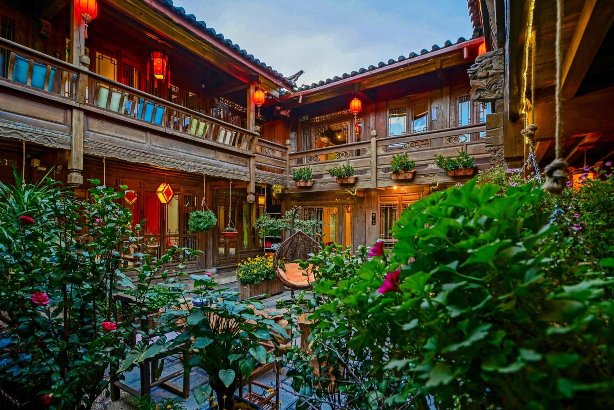 Flower Without Boundary Lijiang  Luaran gambar